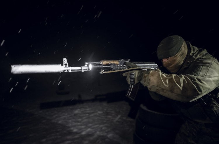 LATARKA ARMYTEK PARMA C2 PRO