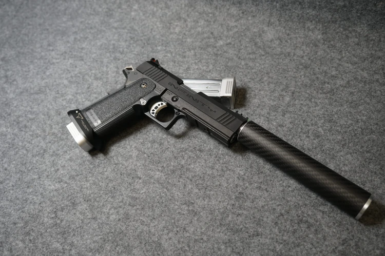 Replika Tokyo Marui Hi-Capa 4.3 by Dexter