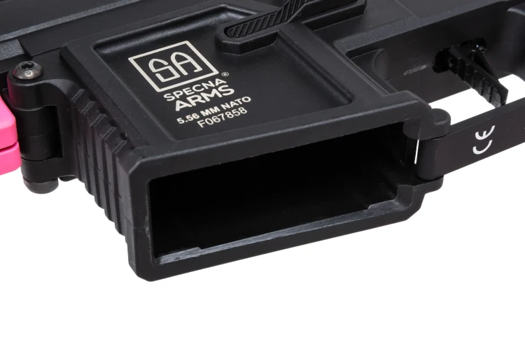 Replika Specna Arms SA-F04-RL Flex Różowy gniazdo magazynka
