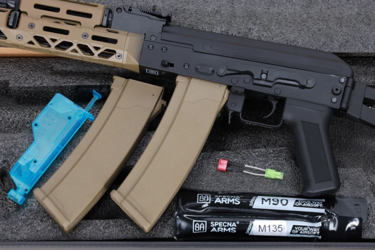 Replika Specna Arms KPYK AK SA-PJ13 Prime BLDC Aster V3 Half-Tan